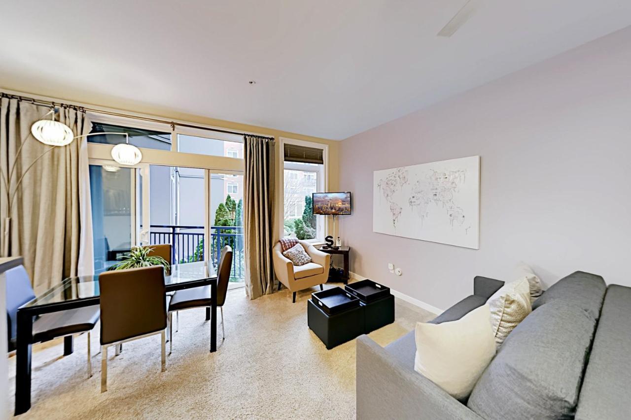 Belltown Court III Apartment Сиатъл Екстериор снимка
