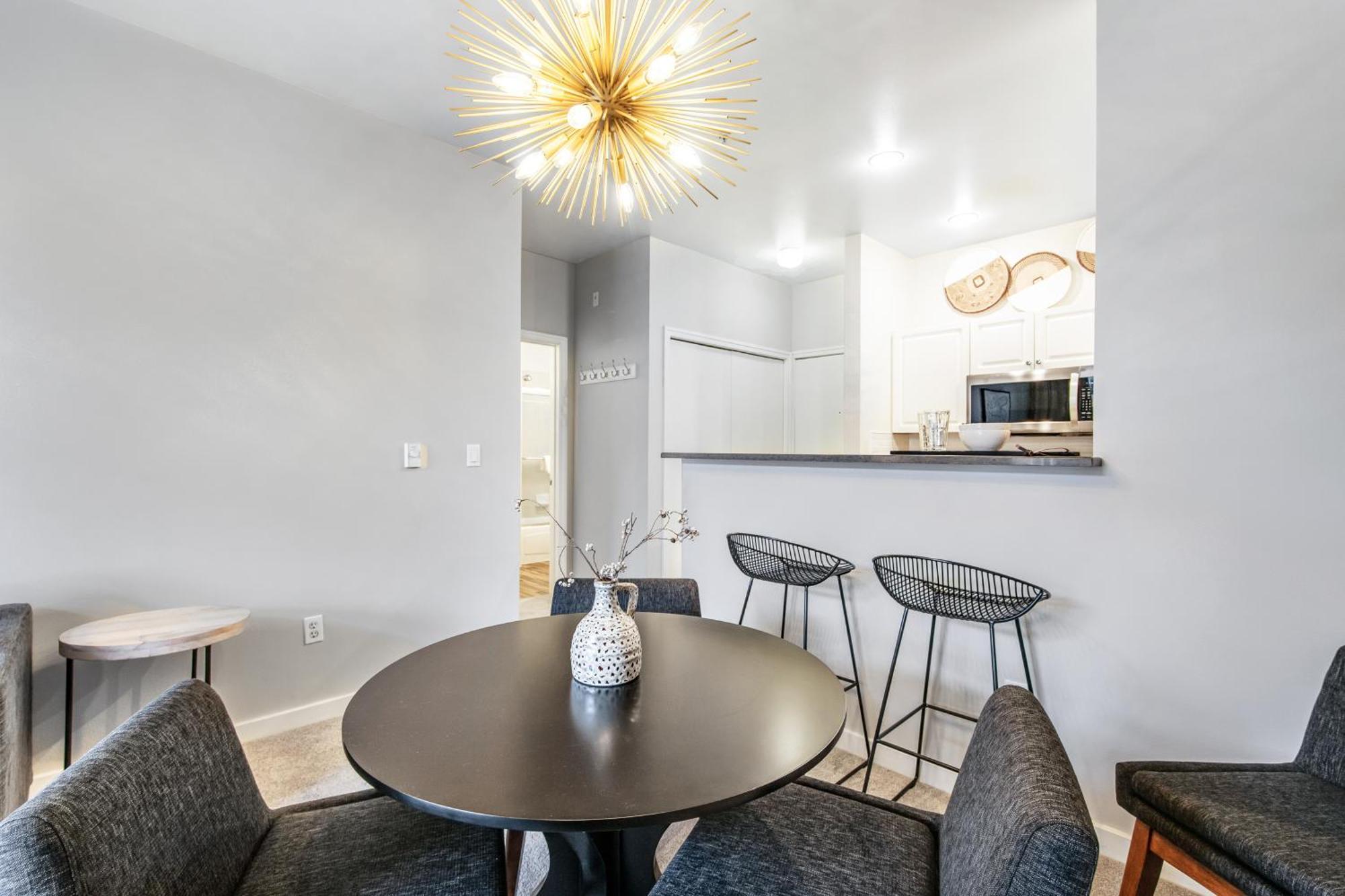 Belltown Court III Apartment Сиатъл Стая снимка
